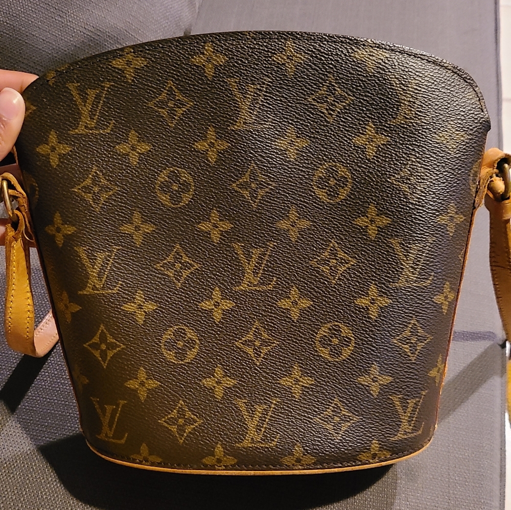 Louis Vuitton Crossbody Bag